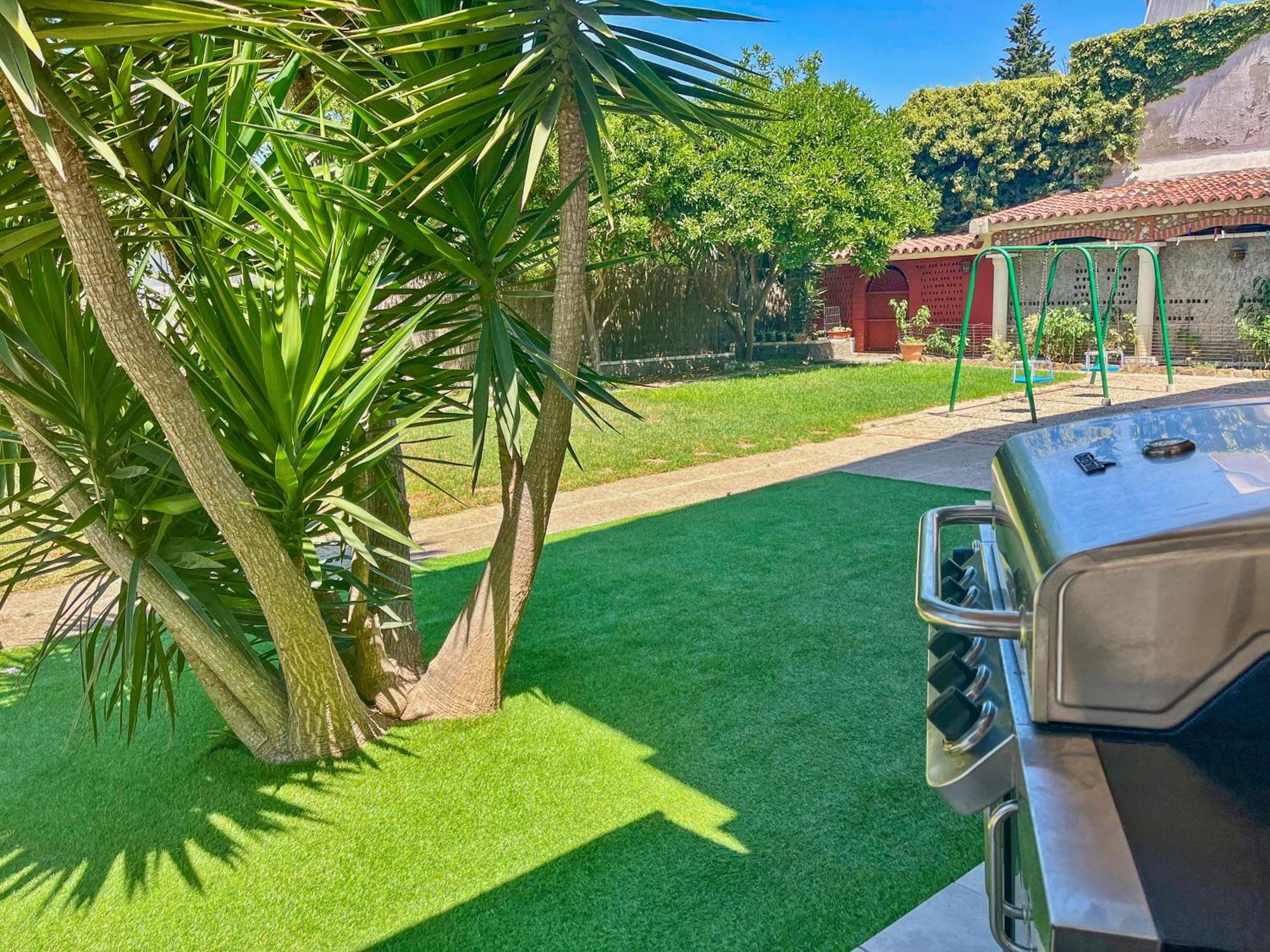 Villa Alamos Jerez I Piscina Salada Climatizada I Bbq I Jardines I 850M2 Jerez de la Frontera Exterior photo